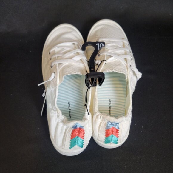 Time And Tru Women Scrunch Back Sneakers White Size 10 NWT Beach Vacation - Picture 4 of 7